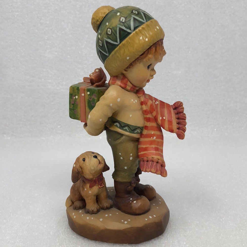 ANRI Tis The Season Hand Carved Figurine by Sarah Kay 6.5” 1993/2000 Italy